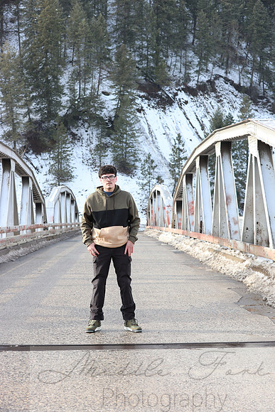 724A2536